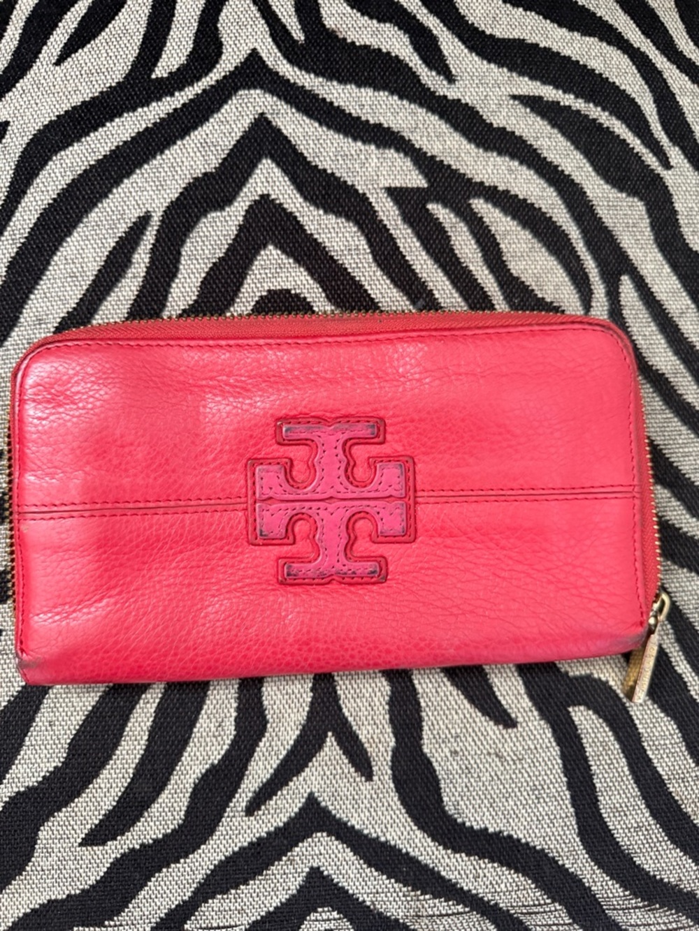 Tory Burch Coral Pink Zip-Around Leather Wallet